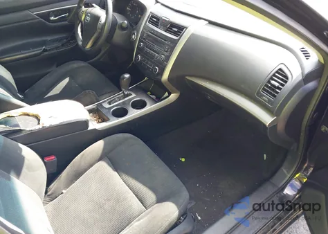 2015 Nissan Altima 2.5 S z USA, uszkodzony, nr VIN 1N4AL3AP7FC472217